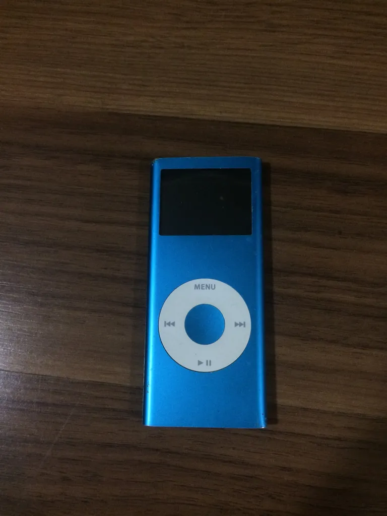 2nd gen iPod Nano 4GB photo 1