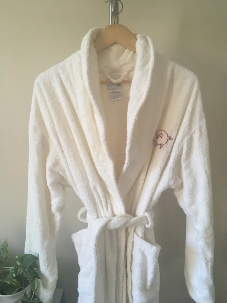 Cozy Piggy Bathrobe 🐷 (medium 10-12) photo 1