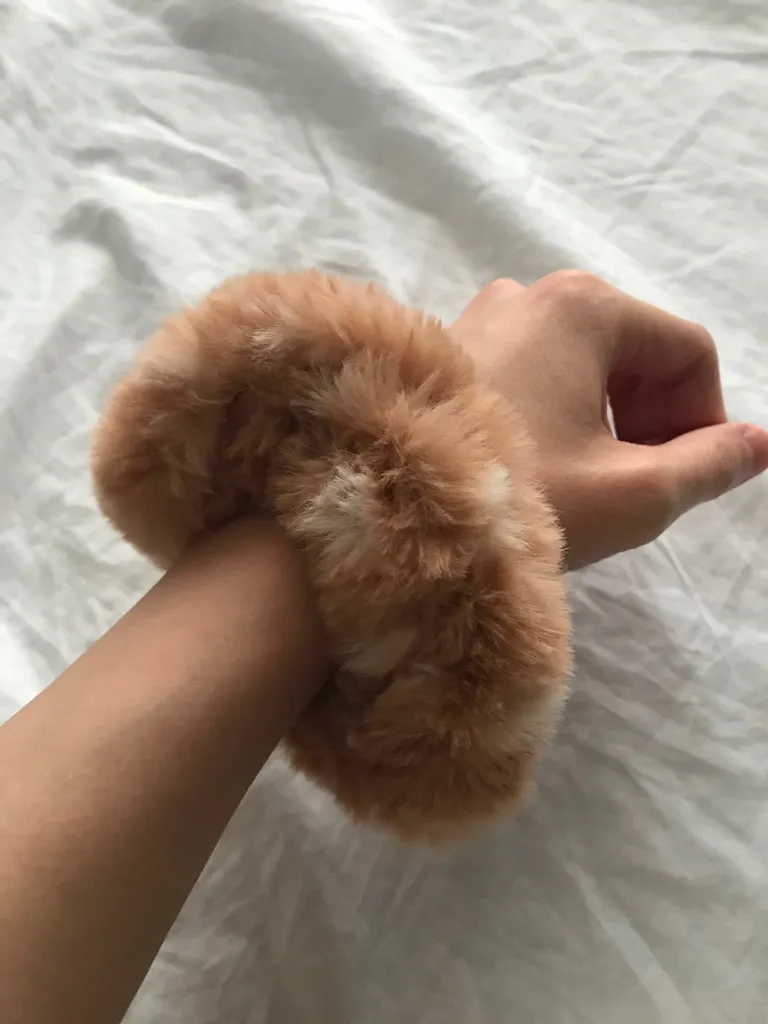 Fur Scrunchie XL photo 1