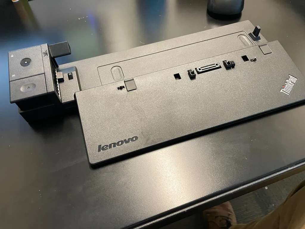 ThinkPad Ultra Dock photo 1