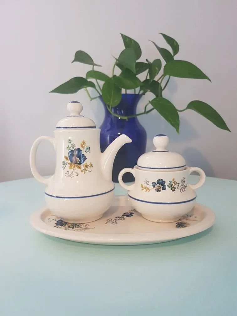 Cream And Sugar Dispensers And Saucer photo 1