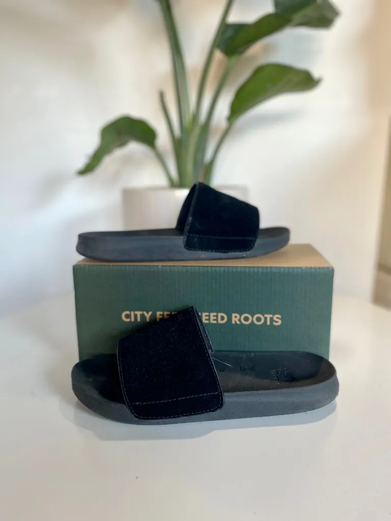 Roots Women Slides photo 1