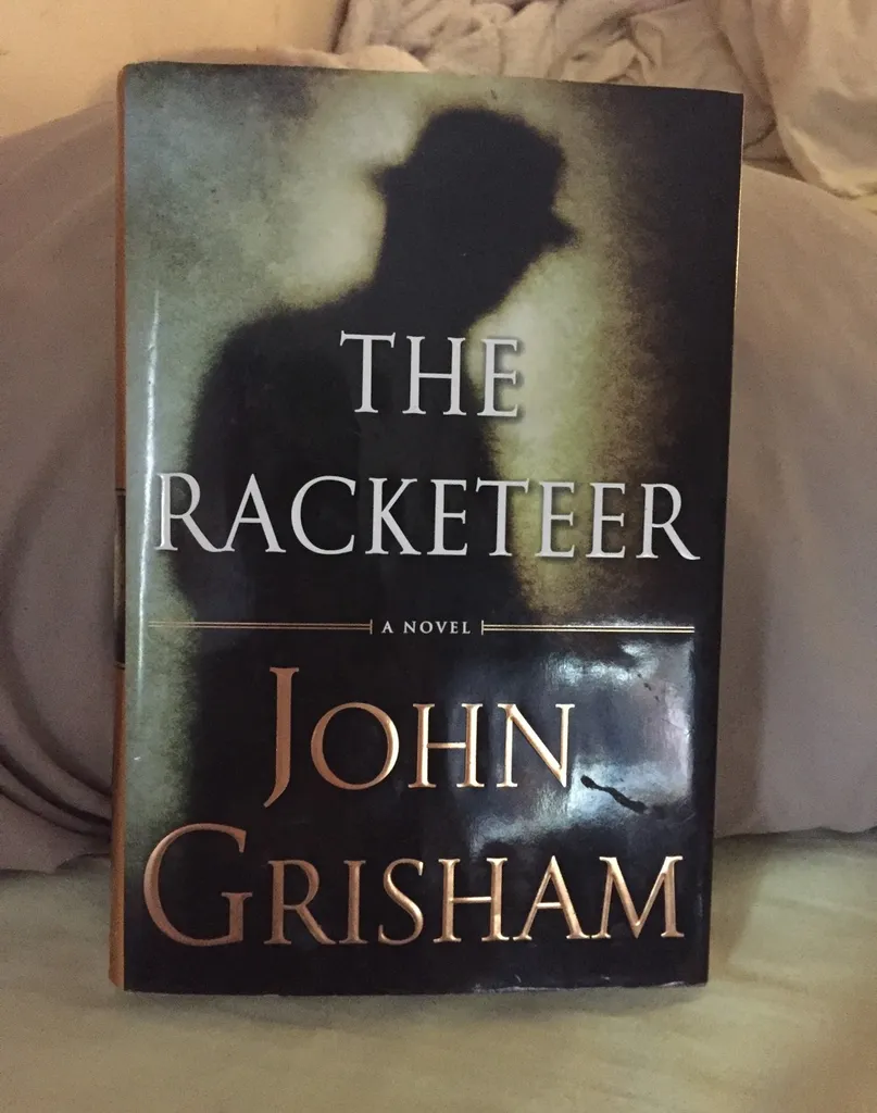 Book ( The Racketeer ) photo 1