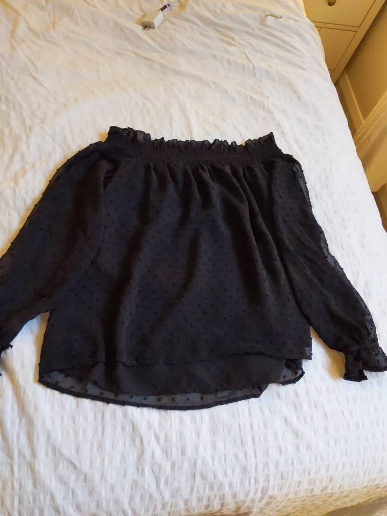 Black Off Shoulder Top photo 1