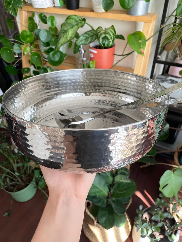 BN Salad Bowl + Tongs photo 1