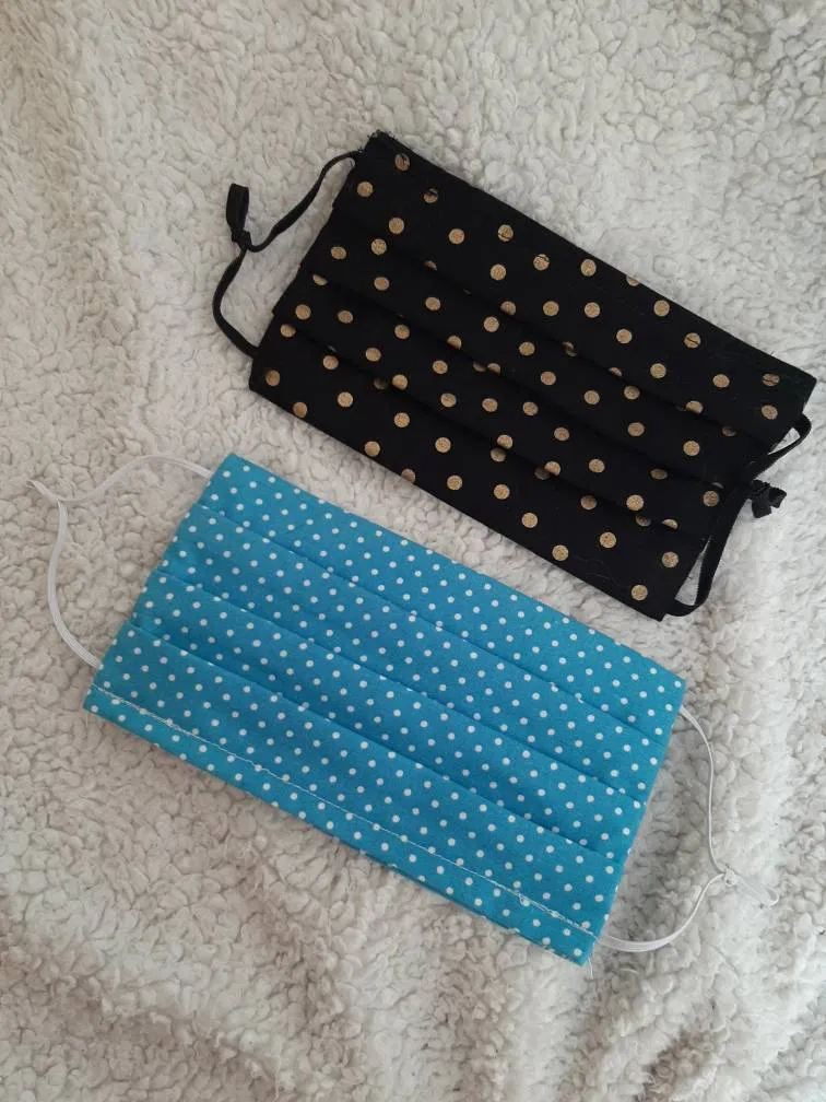 2 Adult Masks photo 1