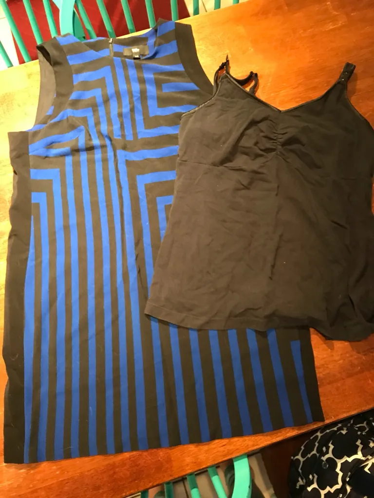 XL Nursing Top and Stretchy Dress photo 1