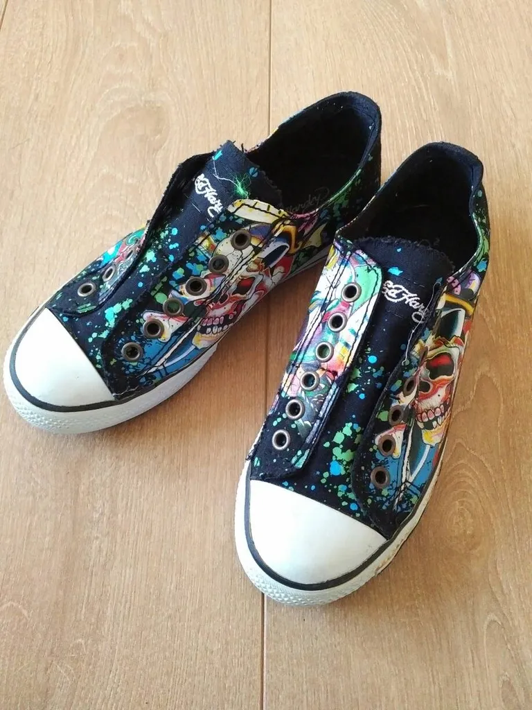 Canvas Shoes photo 1