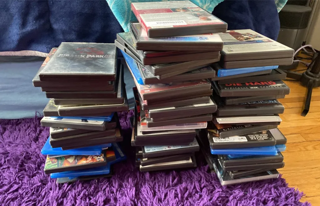 Variety Of DVD And Blue Ray photo 1