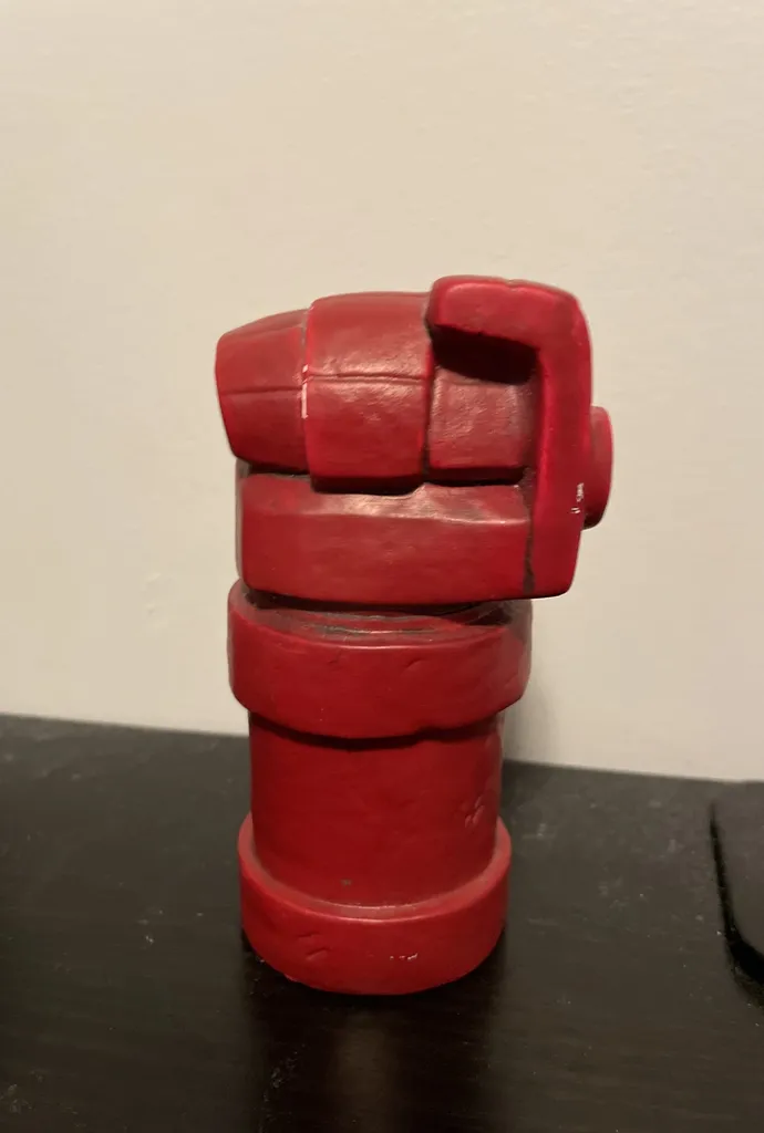 Piggy Bank - Hellboy Fist photo 1