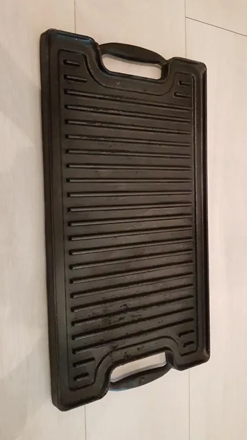 Cast Iron Pan photo 1