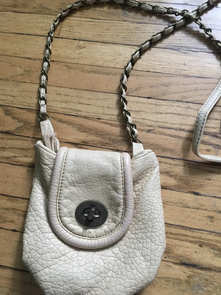 Off White Small Purse photo 1