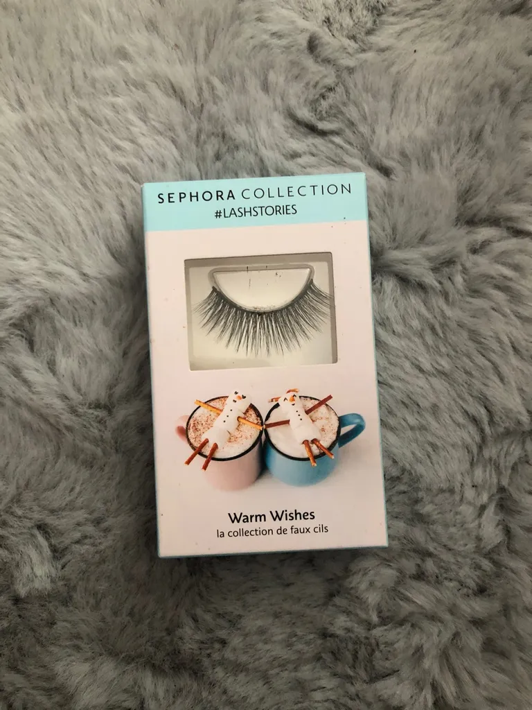 lashes + lash glue photo 1