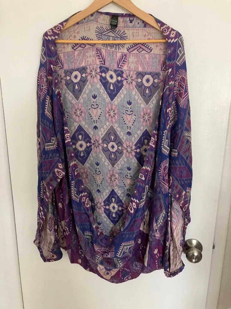 Marks & Spencer Shrug photo 1