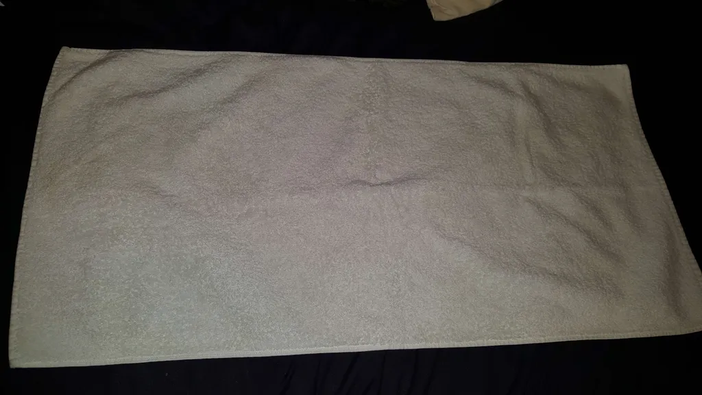 100% Cotton New Towel -- Schwob European Brand -- never used,... photo 1