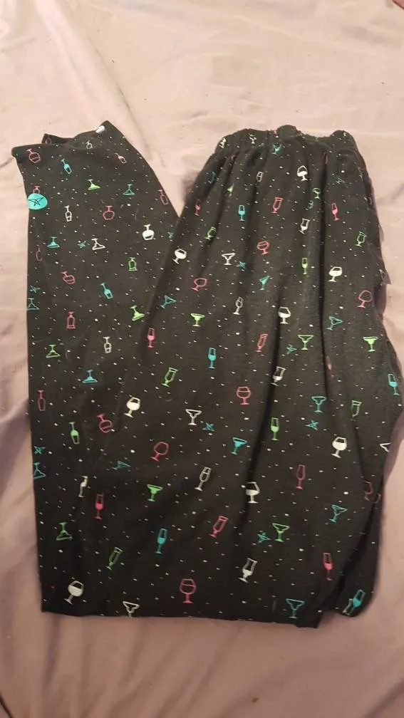 Wine Leggings photo 1