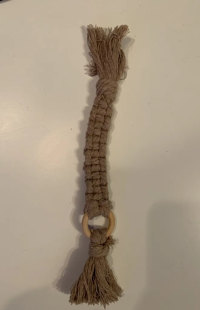 BN macrame Bookmark photo 1