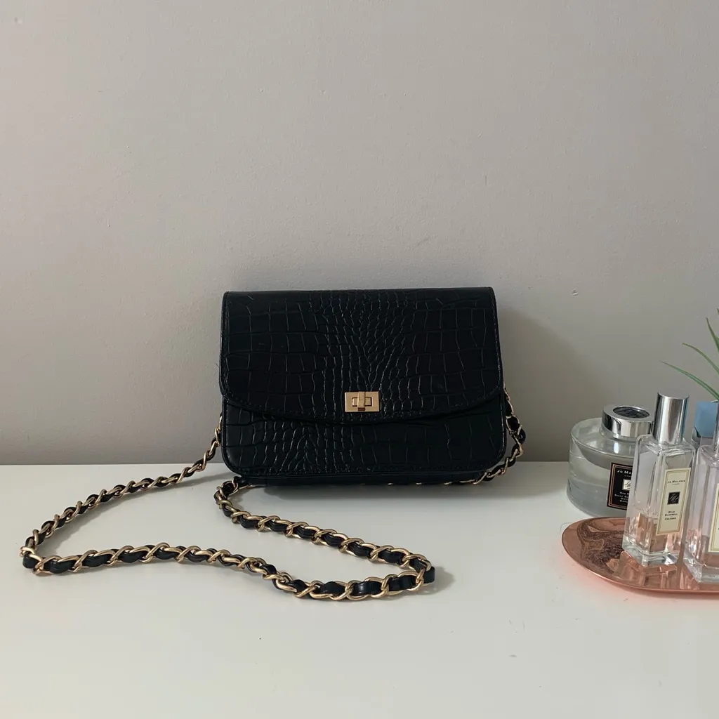 Simple Mini Box Bag photo 1