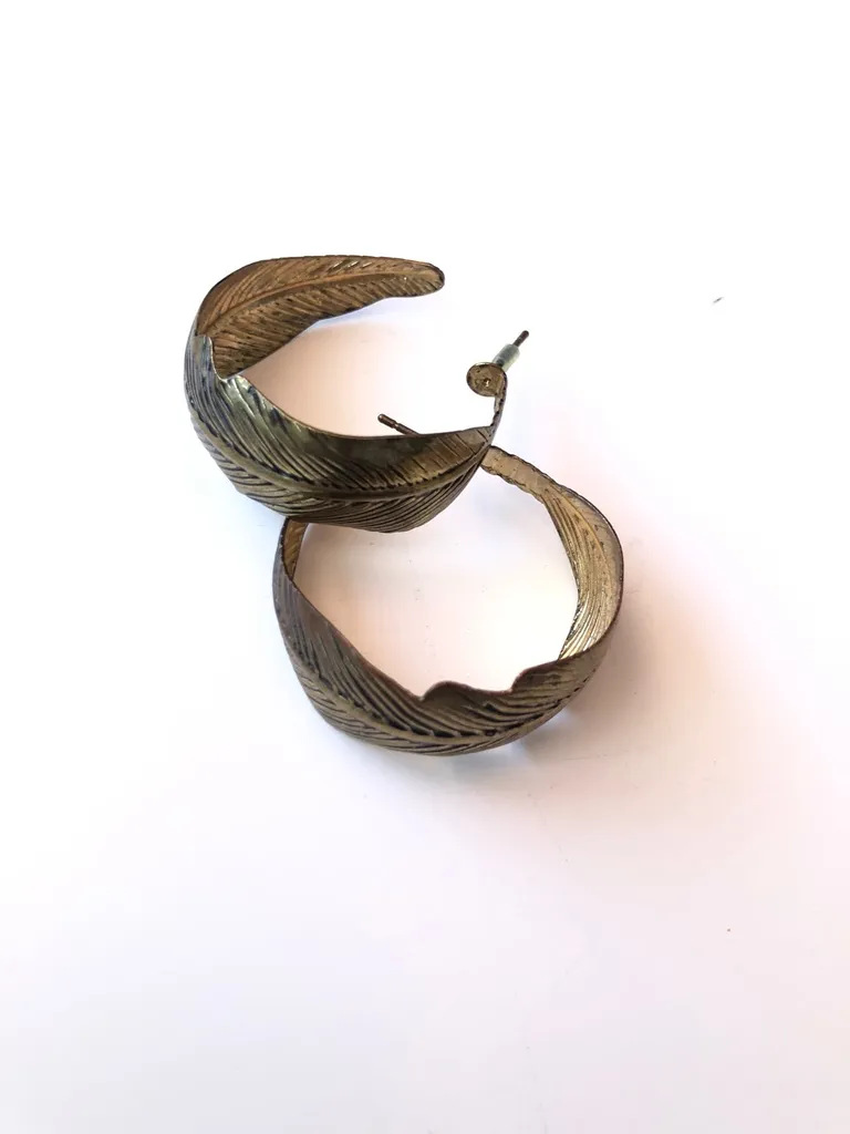 Feather Shaped Bronze Earring photo 1