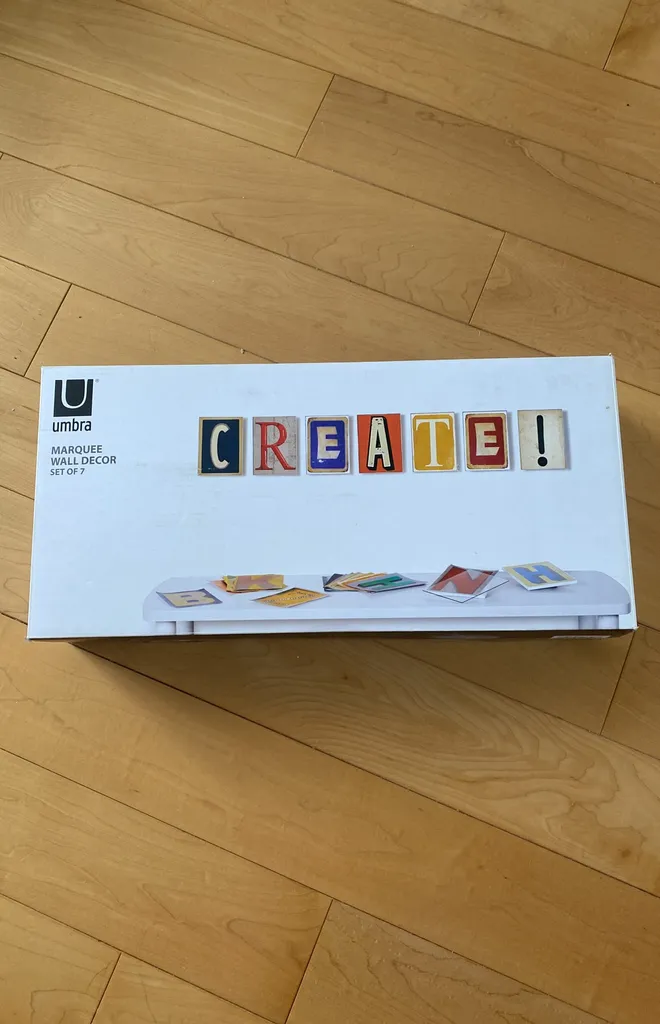 Umbra Marquee Wall Decor photo 1