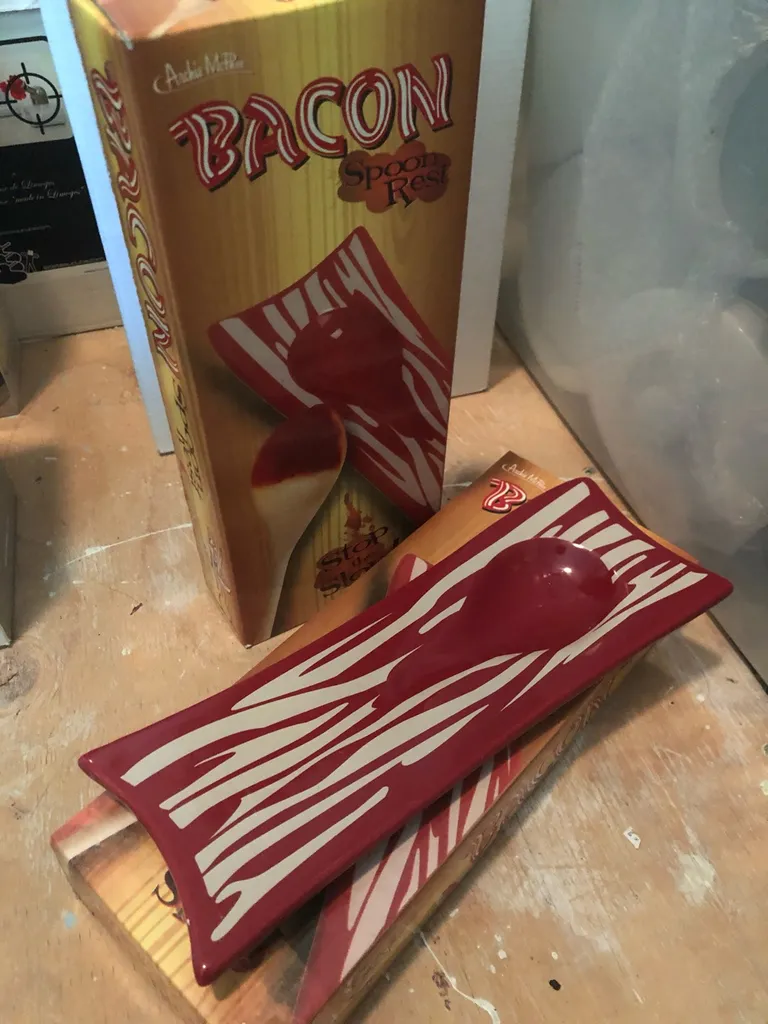 Ceramic Bacon Spoon Rest photo 1