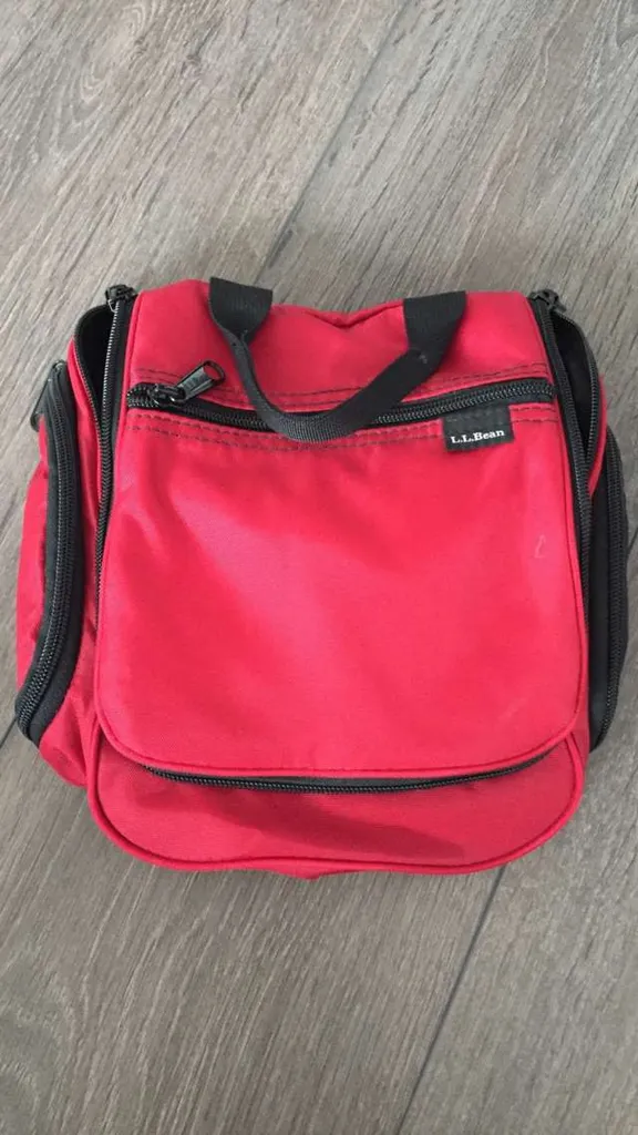 L.L Bean Travel Toiletry Bag photo 1