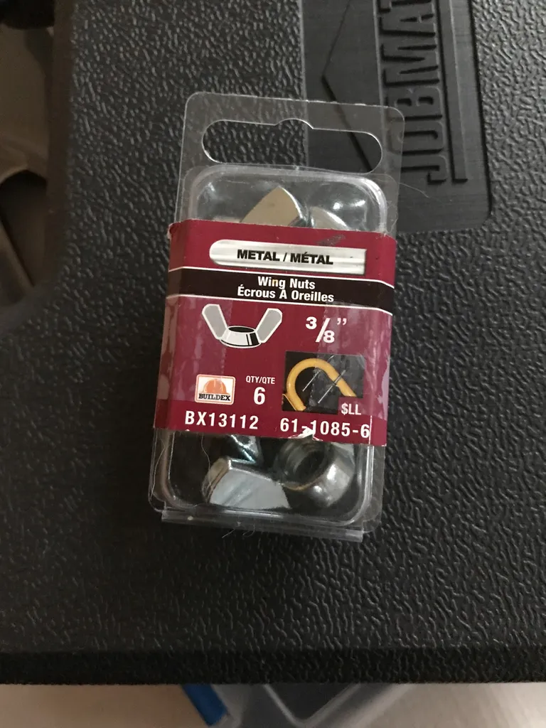 Wingnuts 3/8in photo 1