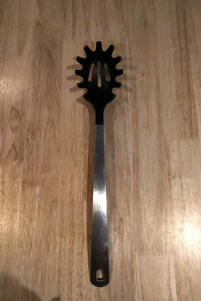 Used Spaghetti Spoon photo 1