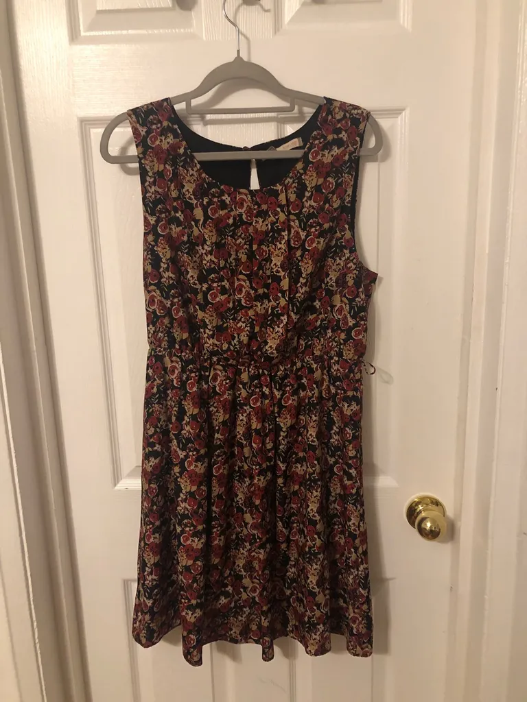 Forever 21 Floral Dress - Size Large photo 1