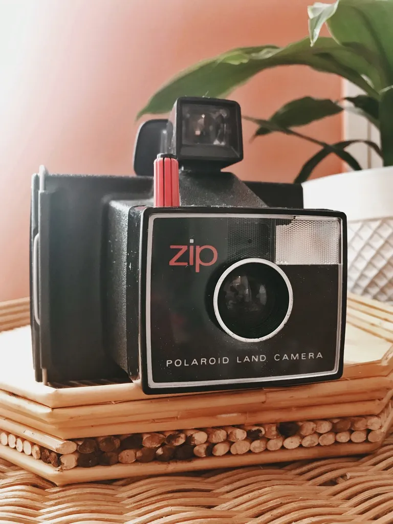 Vintage Zip Polaroid Land Camera photo 1