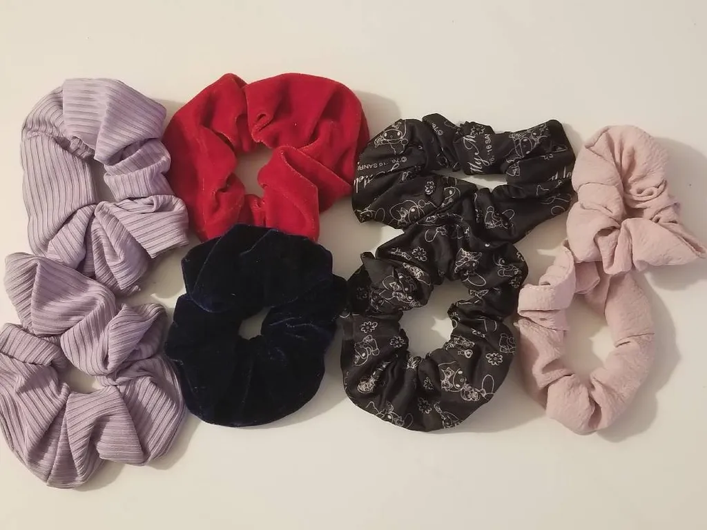 Scrunchies photo 1