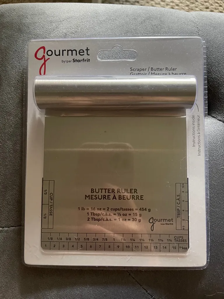 New Butter Ruler And Pastry Cutter/scraper photo 1