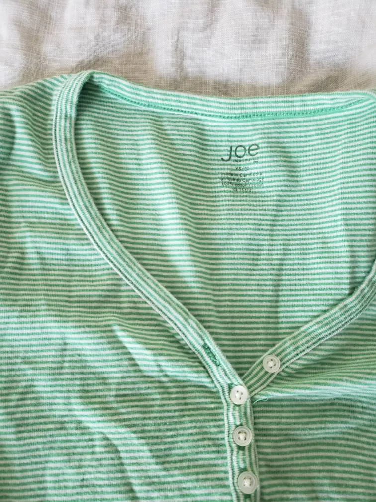Joe Fresh XS Shirt photo 1