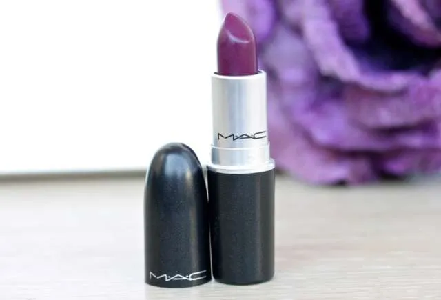 Mac Lipstick in Rebel photo 1