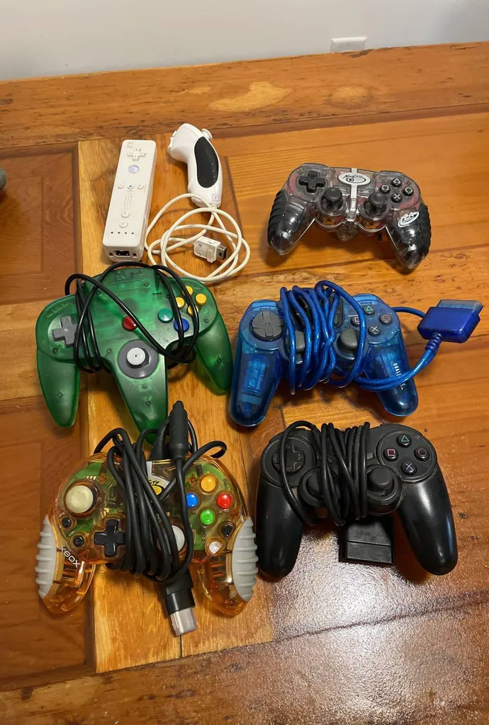 Video Game Controllers, PlayStation 2 photo 1