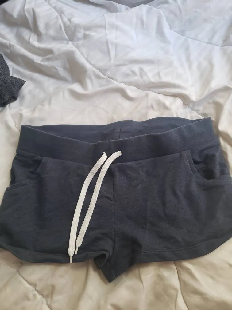 Shorts With Pockets photo 1