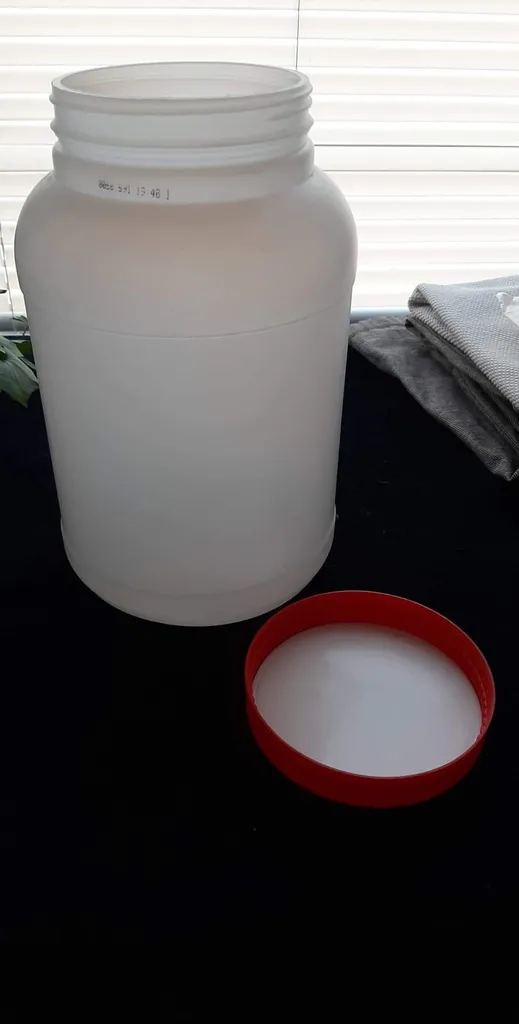 4" mouth plastic jar with lid photo 1