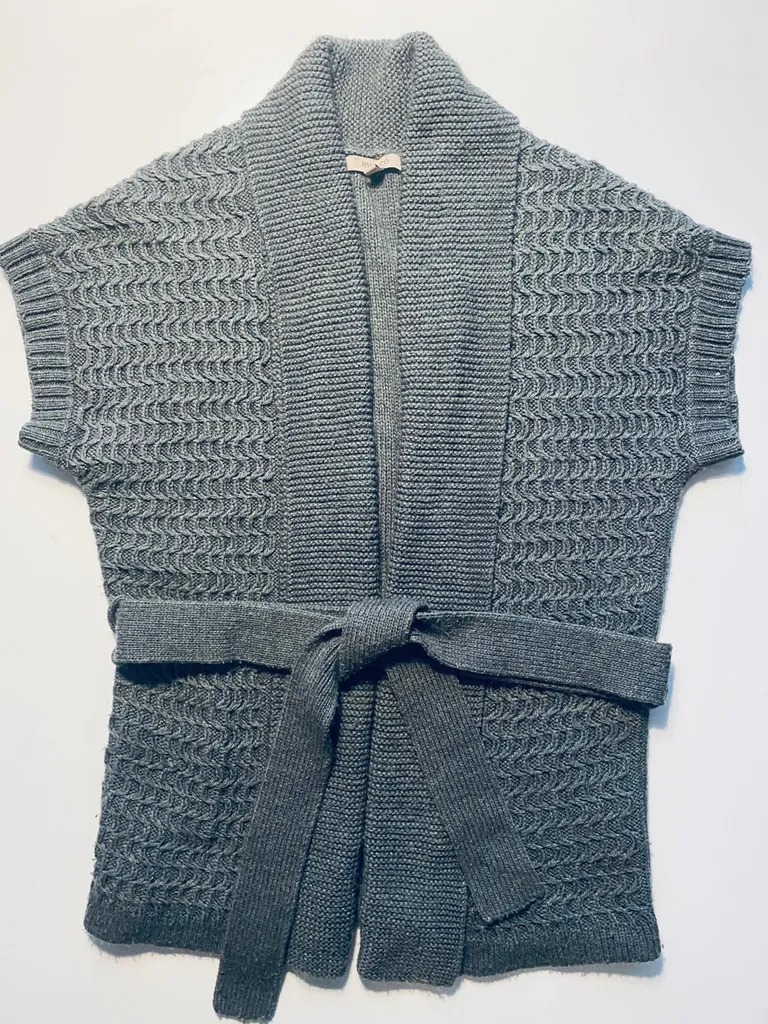 Grey Cardigan Sweater RW&Co photo 1