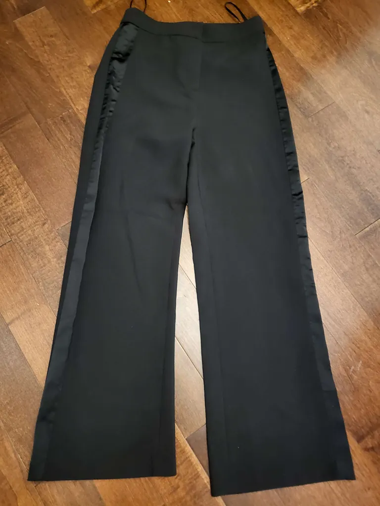 BNWT high waisted Black pants with satin lining photo 1