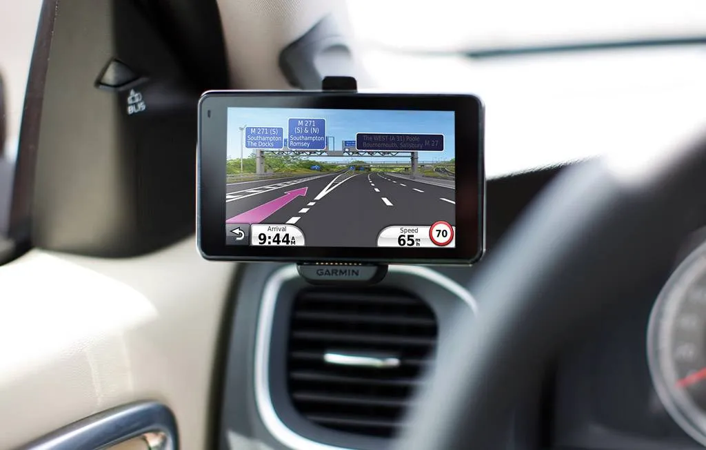 Garmin Nuvi 3790 LMT GPS photo 1