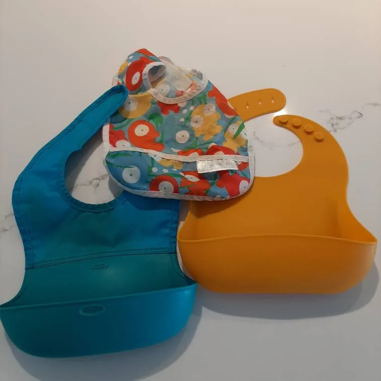 Baby Bibs photo 1