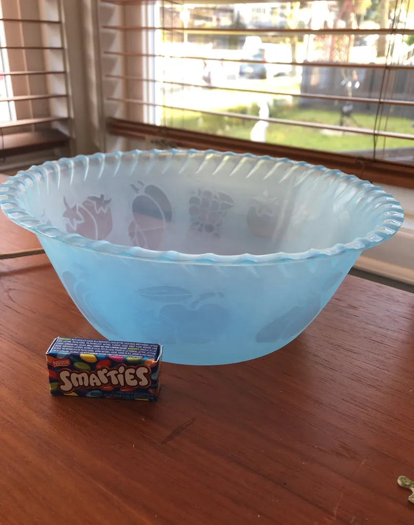 Plastic Fruit Bowl photo 1