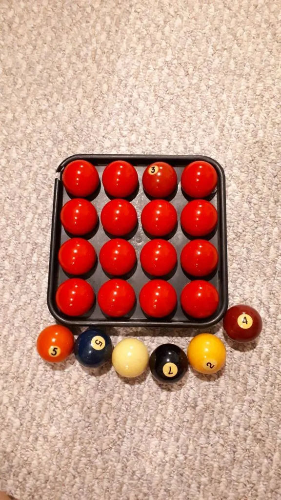 Snooker / Pool Balls photo 1