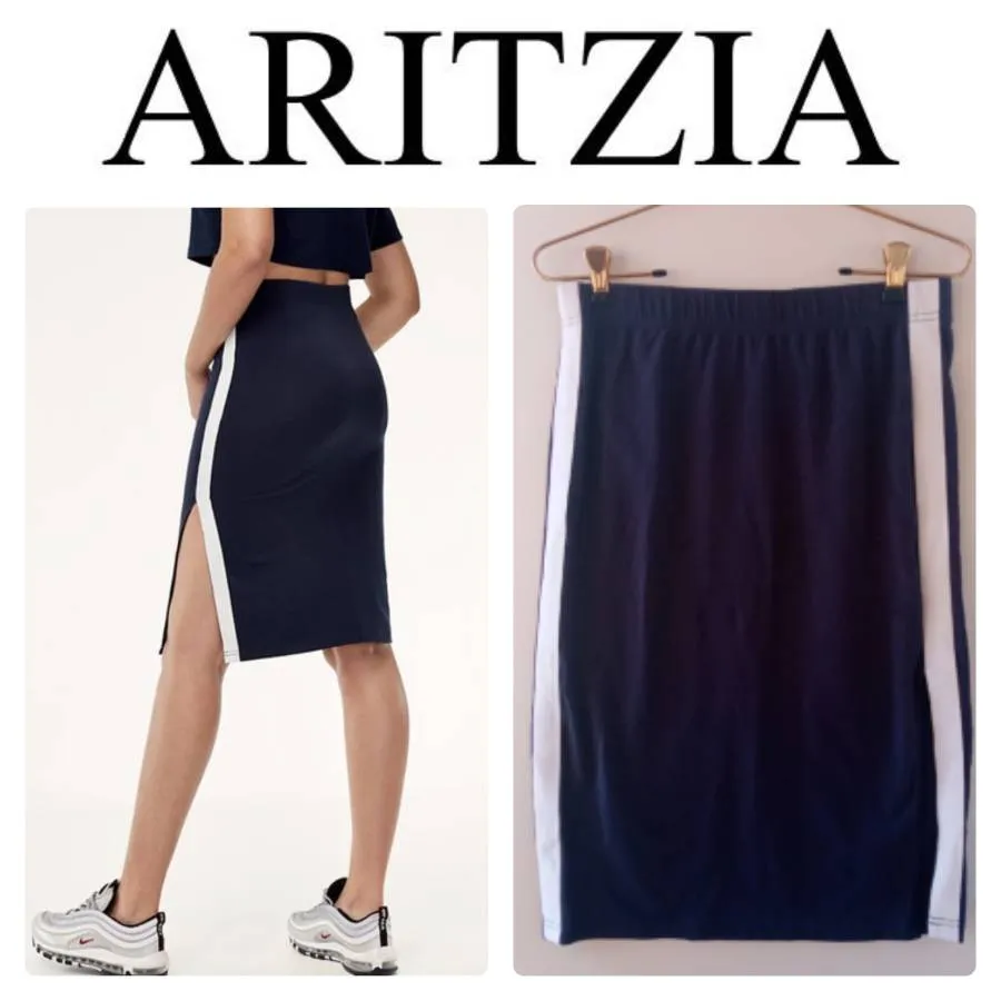 $20 trade - Aritzia, TNA - Clearwater Slit Skirt (navy, sm) photo 1