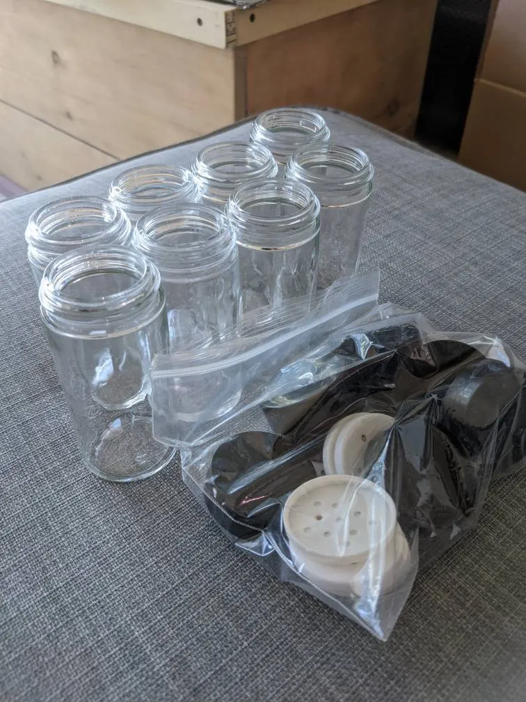 8 Spice Jars photo 1