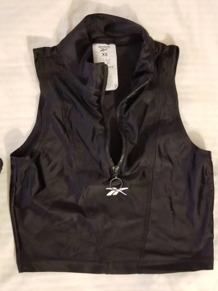 New Reebok Athletic Tank photo 1