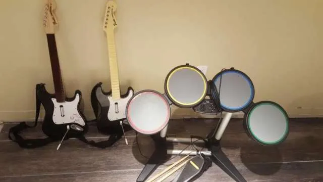 Rockband guitars and drums photo 1