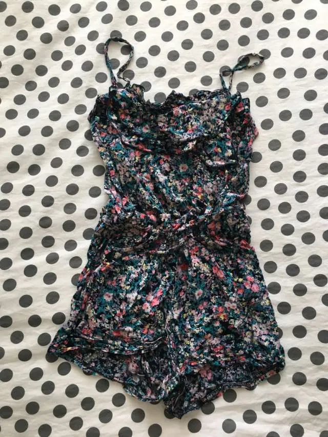 Floral Romper photo 1