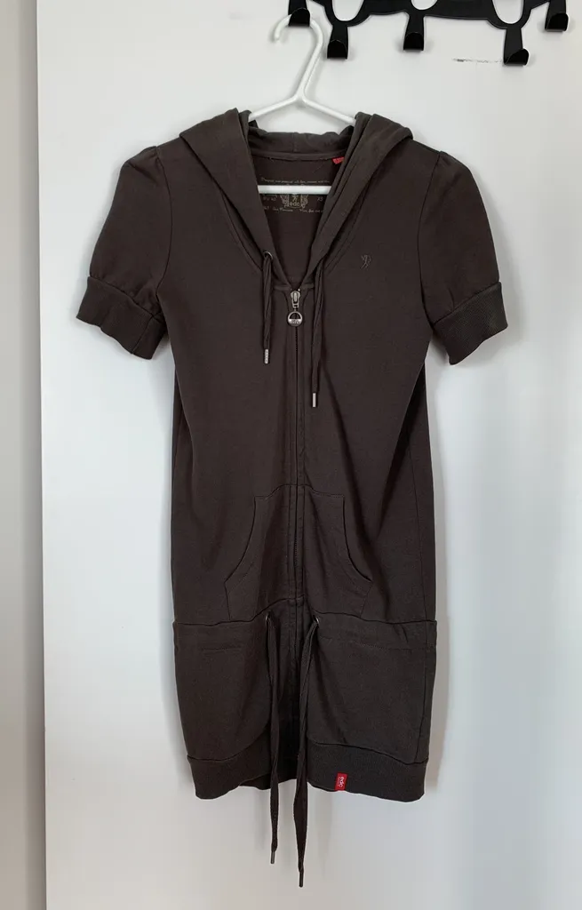 Esprit EDC Short Sleeved Long Hoodie photo 1