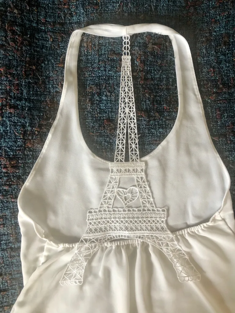 Eiffel Tower Tank photo 1